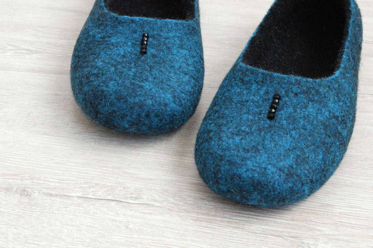 Comfortable Felted Women's Slippers - Flat Ballerinas - Home Soul
