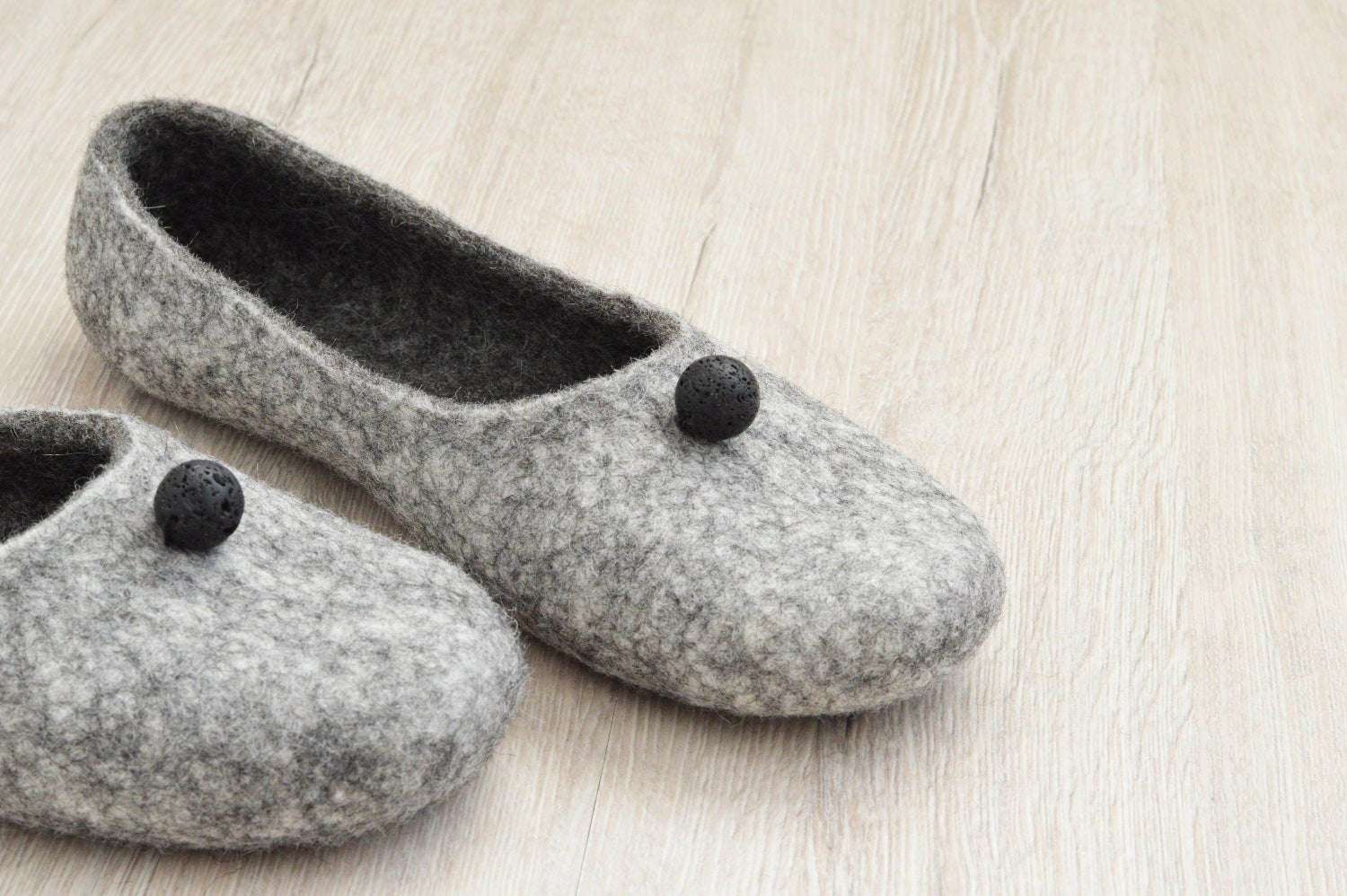 Felted Women Slippers - Comfortable House Shoes - Home Soul