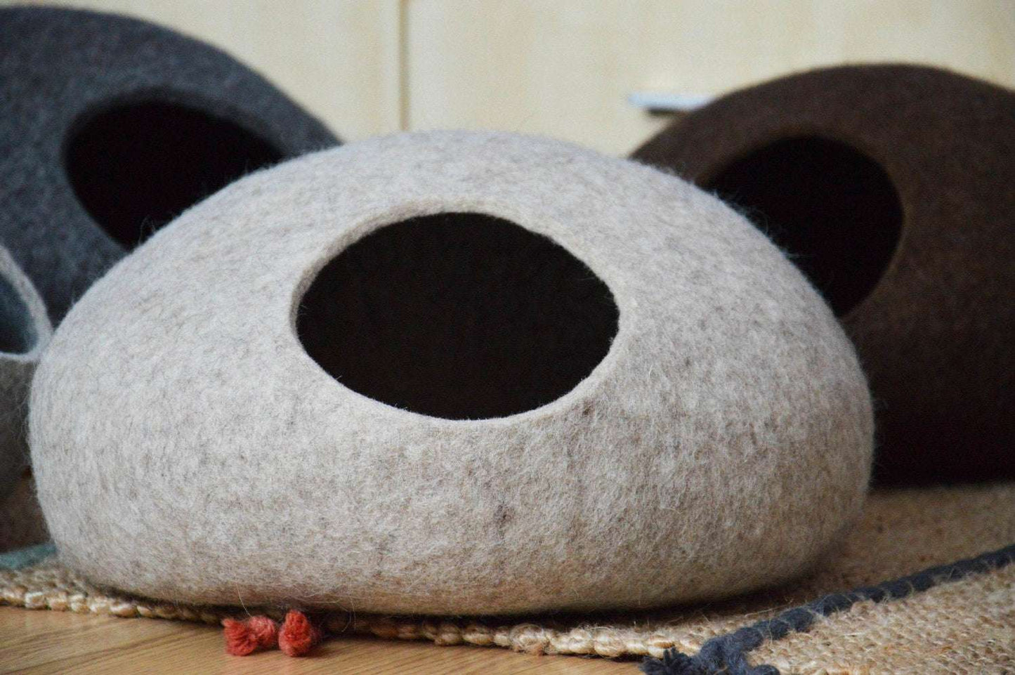 Natural Wool Pet Bed - Modern Cat Cave - Home Soul