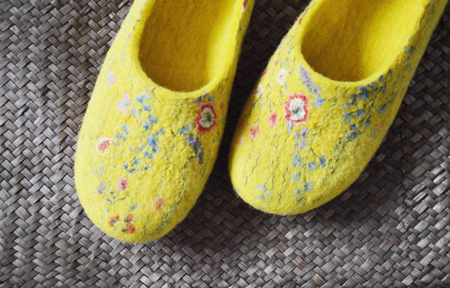 Spring Flowers Slippers - Mother's Day Gift - Home Soul