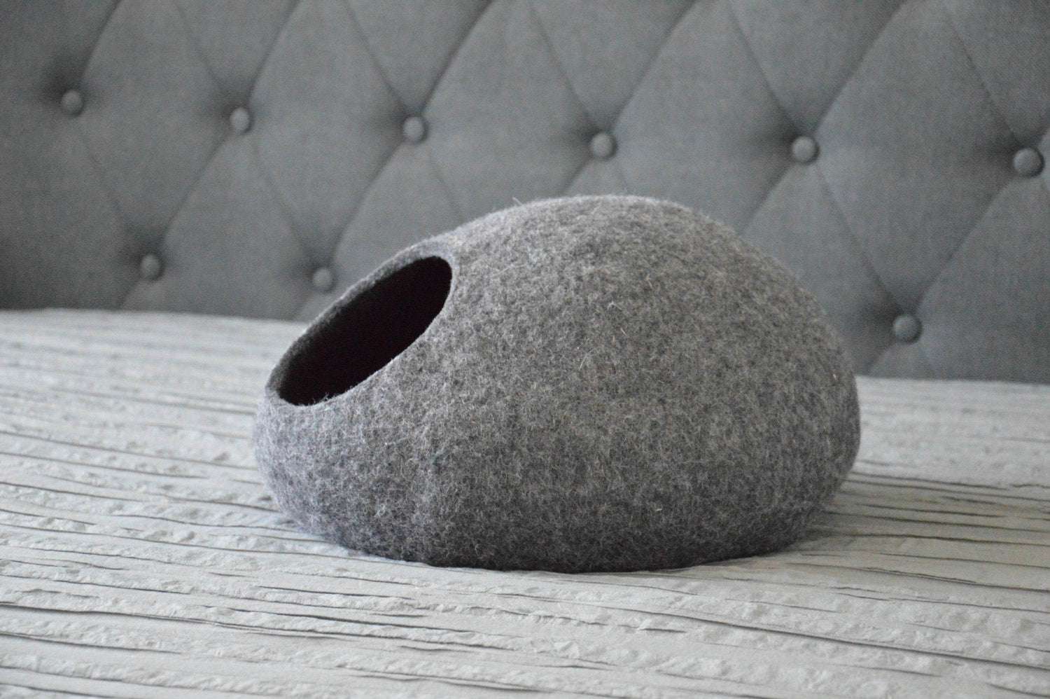 Classic Pet Bed - Custom Color Cat Cave - Home Soul