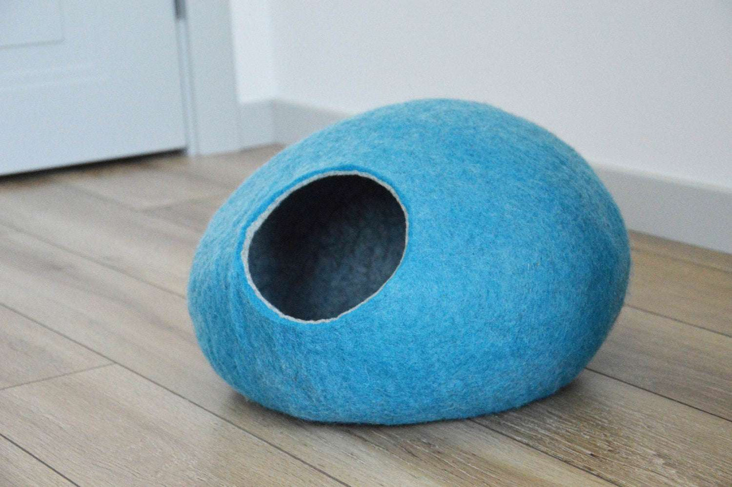 Turquoise Cat Bed - Ocean-Inspired Pet Cave - Home Soul
