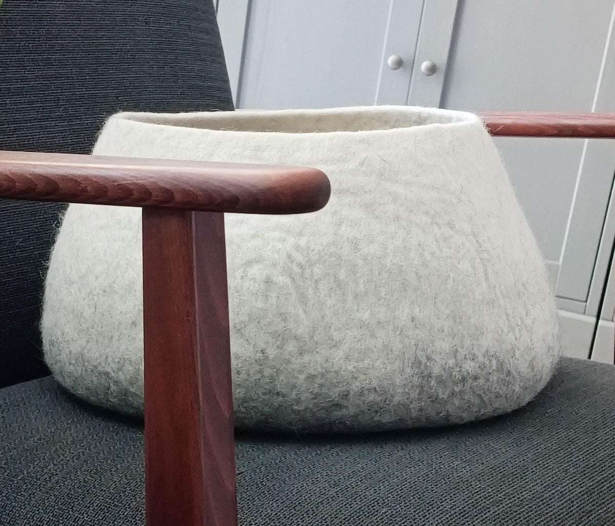 Scandinavian Pet Basket - Nordic Design Cat Bed - Home Soul