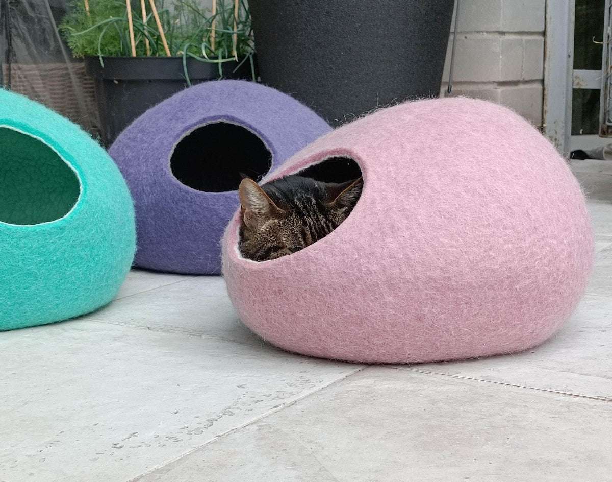Pastel Cat Bed - Eco-Friendly Pet Cave - Home Soul