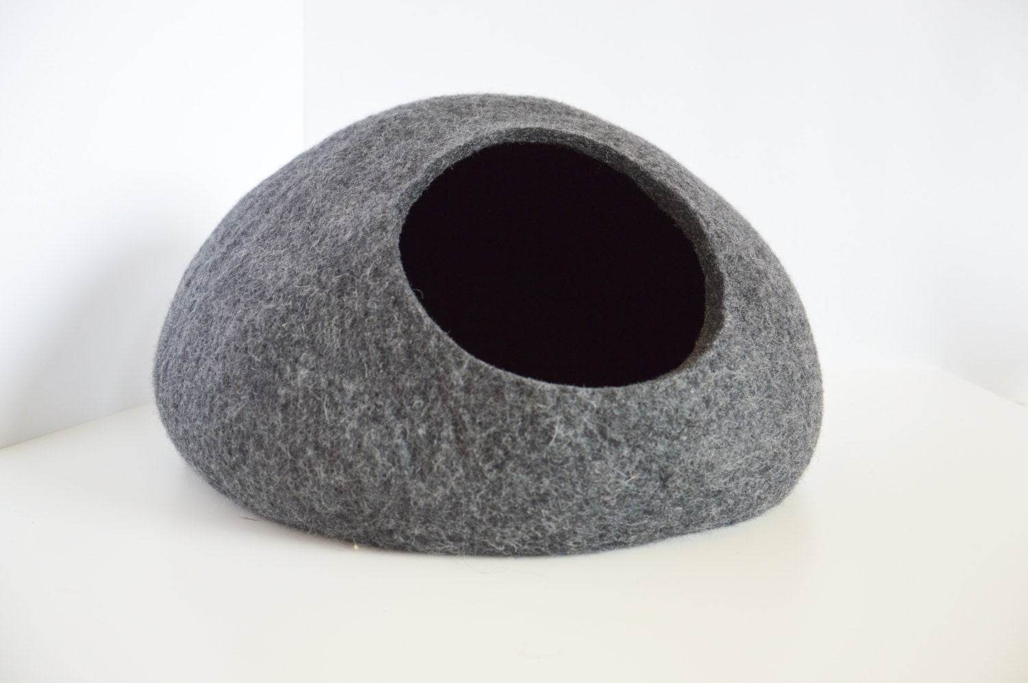 Classic Pet Bed - Custom Color Cat Cave - Home Soul