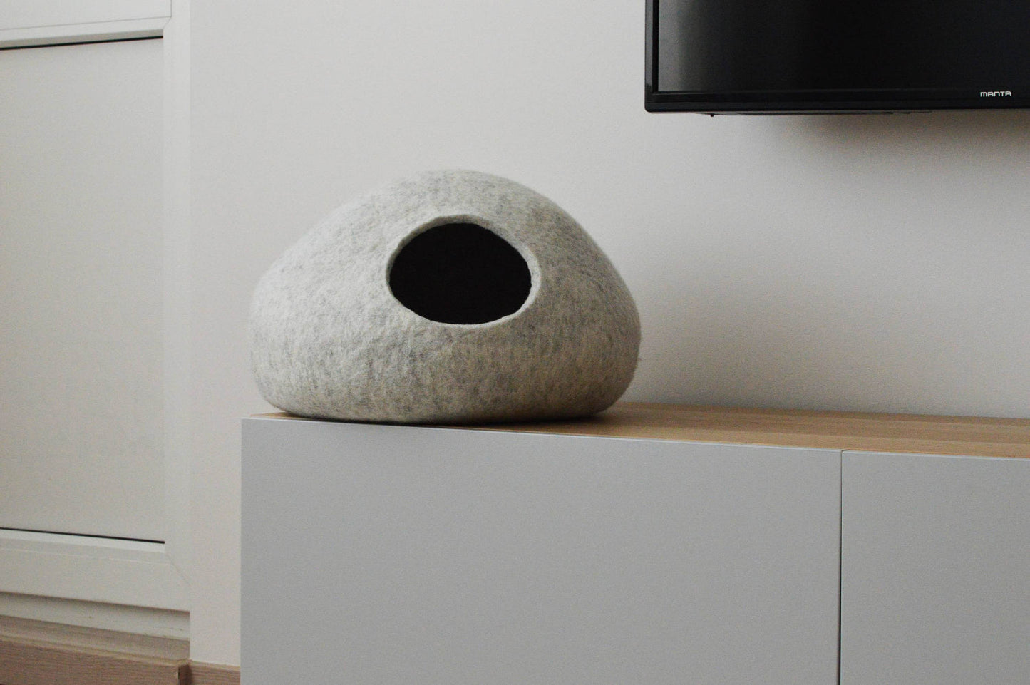 Light Grey Pet Bed - Minimalist Cat Cave - Home Soul