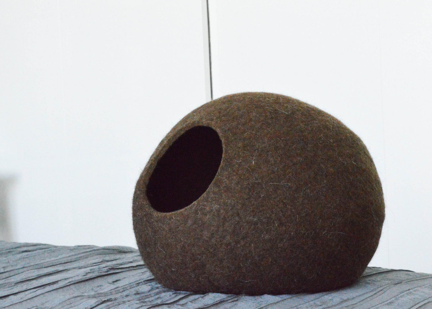 Custom Color Bubble Cat House - Modern Pet Bed - Home Soul