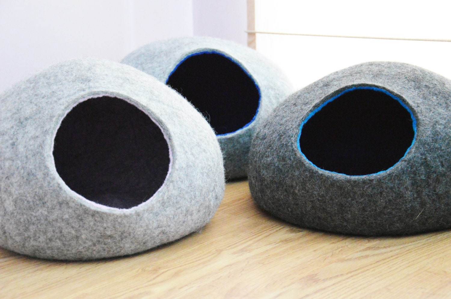 Custom Dual-Tone Pet Bed - Two Color Cat Cave - Home Soul
