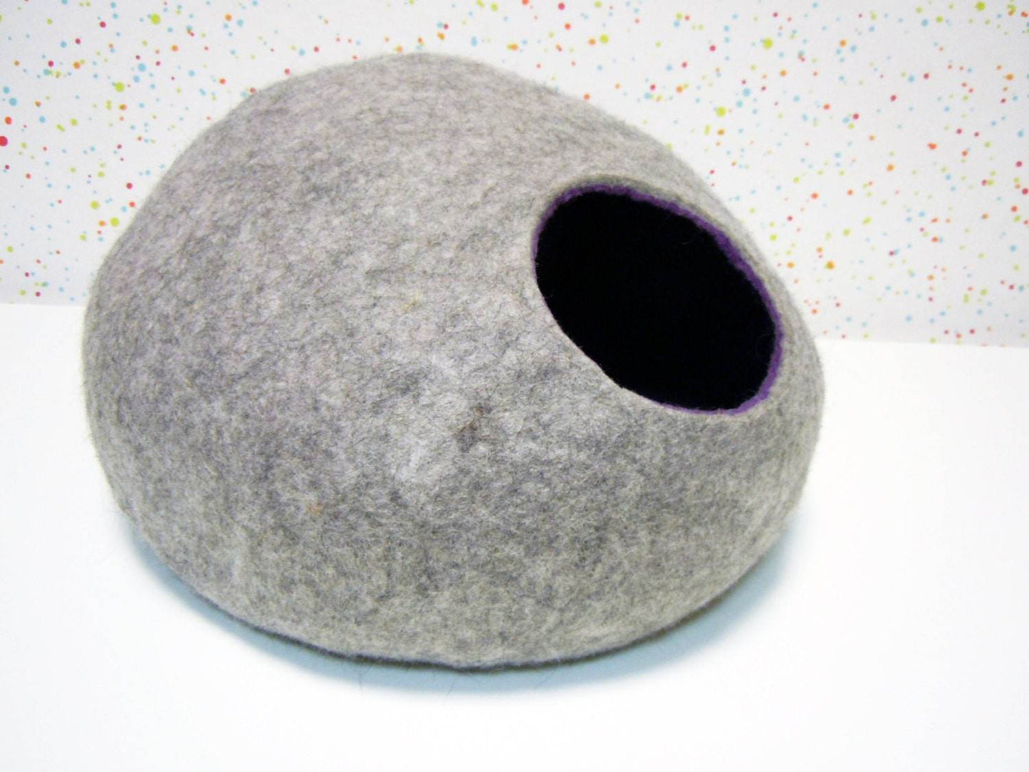 Stylish Two Color Pet Bed - Custom Cat Cave - Home Soul